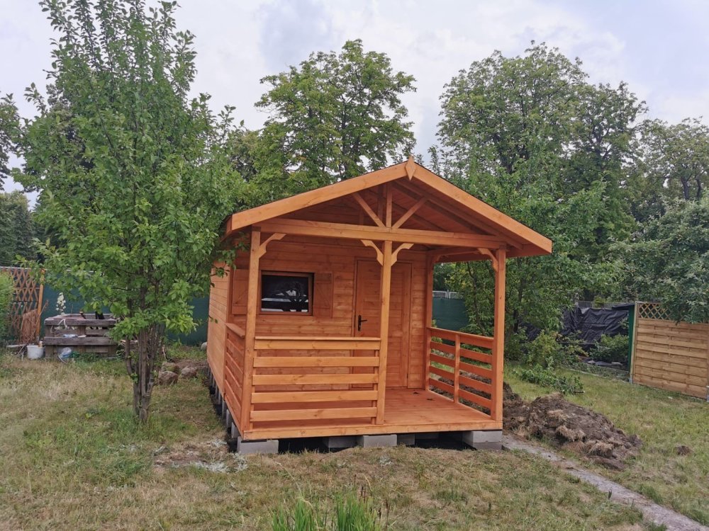 Holzhaus Jodła 2A 4 x 3m + 2m Terrasse