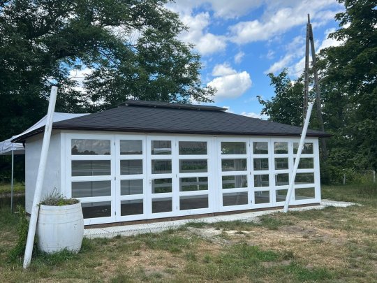 P14 rechteckiger Pavillon 8 x 4 m 32 m2