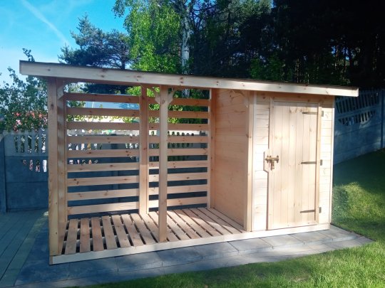 Brennholzschuppen D2