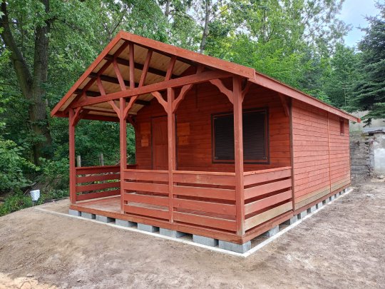 Dom drewniany Jesion 2b 5 x 5m + 2m taras 25m2