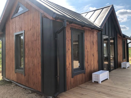 Domek letniskowy Dworek A 12,6 x 4 m 50,4m2