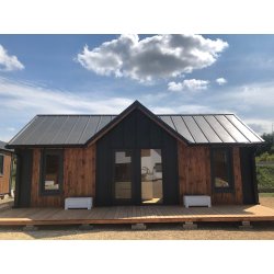 Domek letniskowy Dworek A 12,6 x 4 m 50,4m2