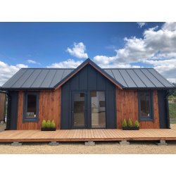 Domek letniskowy Dworek A 12,6 x 4 m 50,4m2