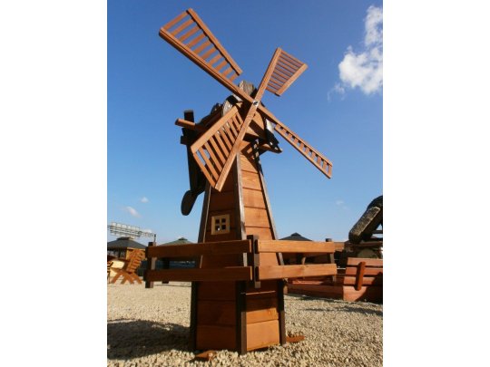 Mittelgroße Holländer Windmühle