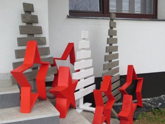 Weihnachtsbaum aus Brettern - flach