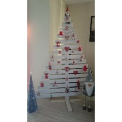 Weihnachtsbaum aus Brettern - flach