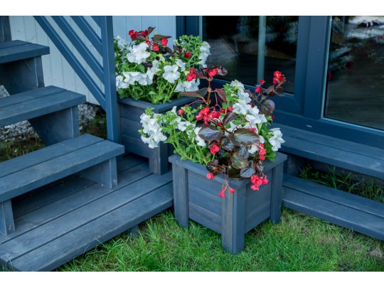 Kleiner quadratischer Topf