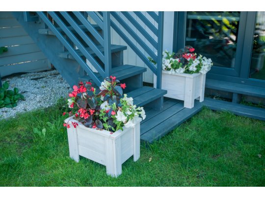 Kleiner quadratischer Topf