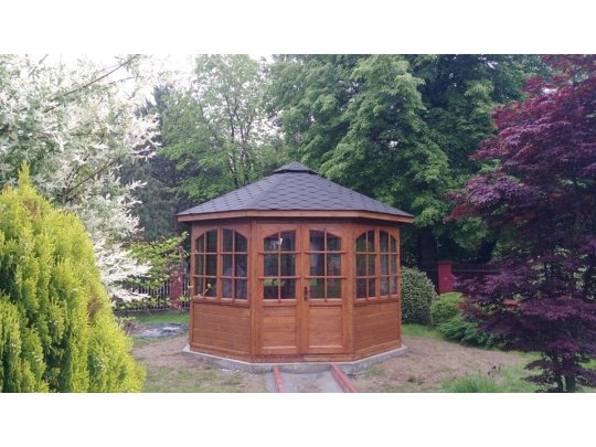 Achteckiger Pavillon O1