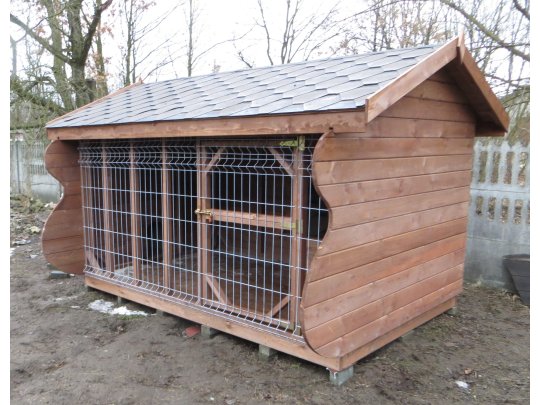Hundezwinger mit Satteldach