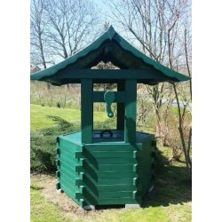 Brunnen mit Schindeln