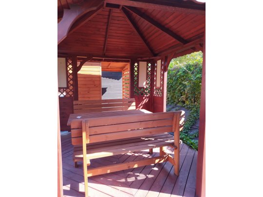 P10b rectangular arbor