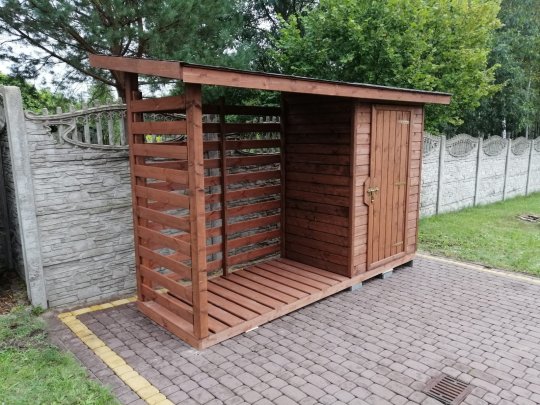 Brennholzschuppen D2