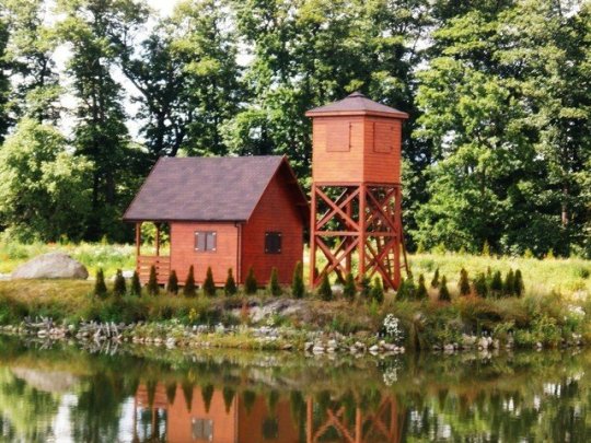 Holzhaus Ahorn C 5x3m 15m2 Holzhaus Eibe 4 x 5m + 2m Terrasse 20m2