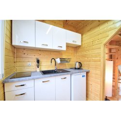 Dom drewniany Jarząb 4x4,3m + 2m taras 24m2